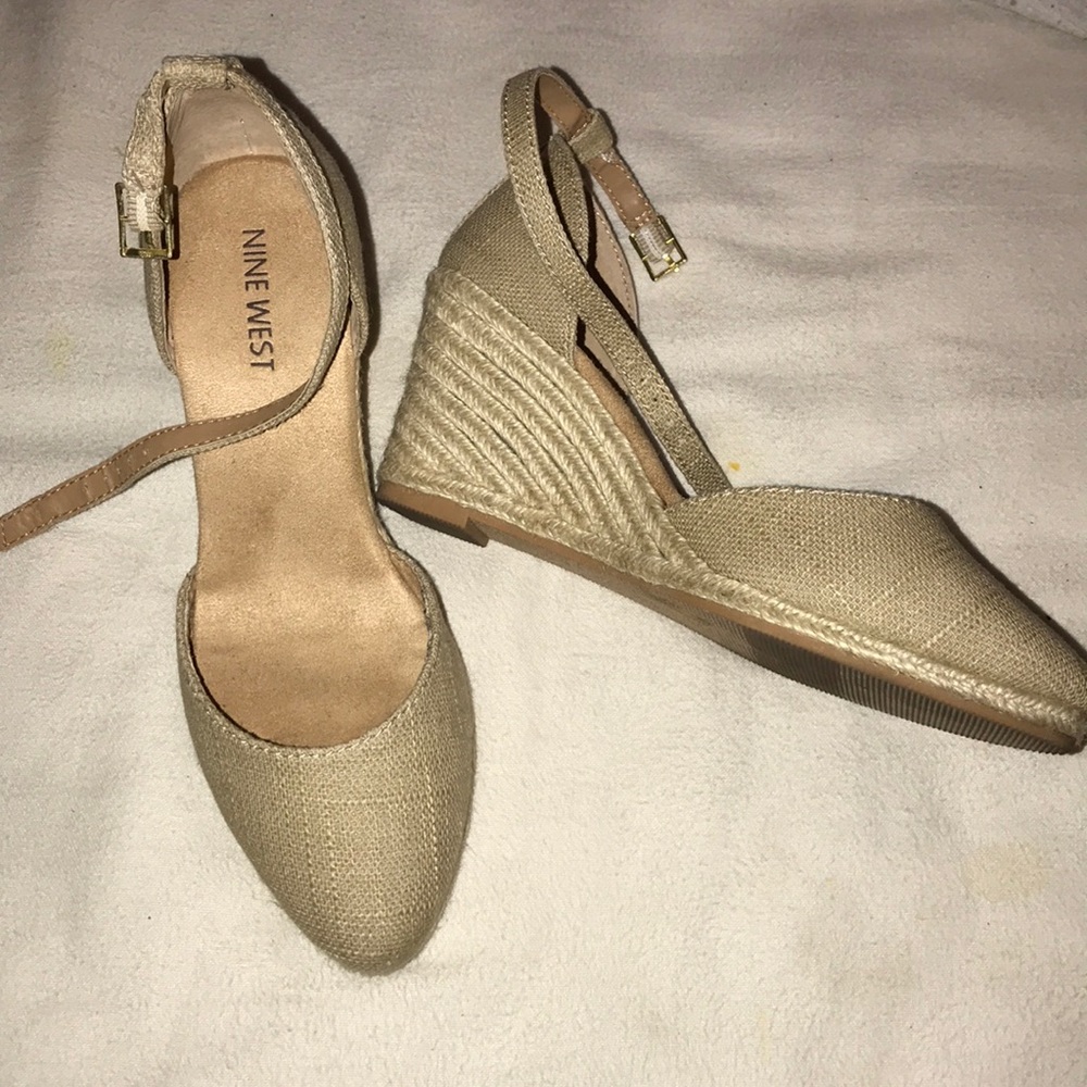 Wedges nice spring shoes.